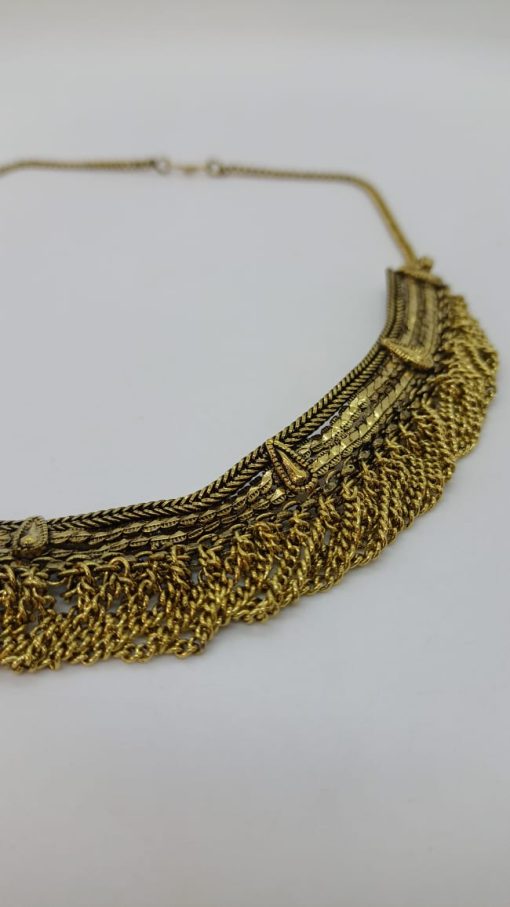 Collar bronce